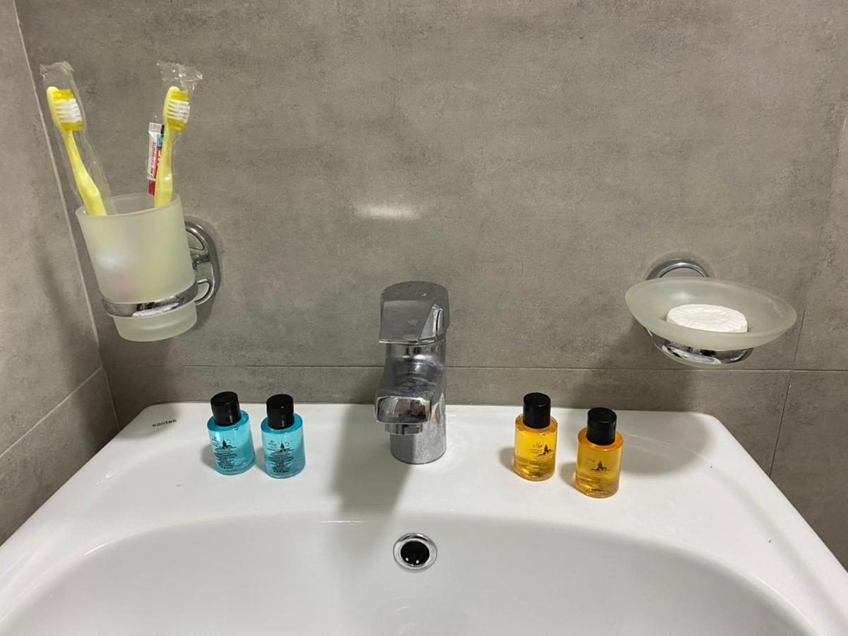 Nira Hotel ゴニオ エクステリア 写真